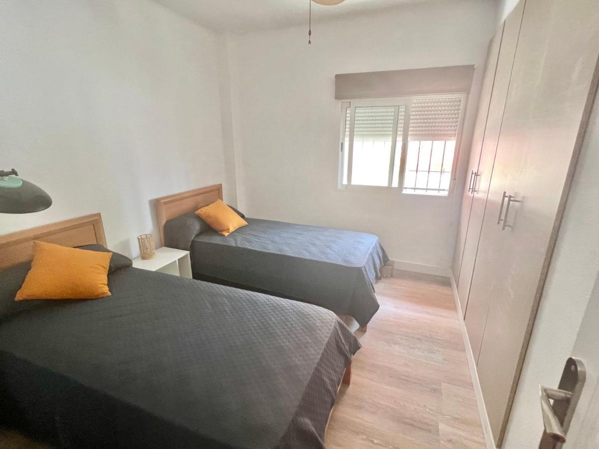 شقة لقنت  في Apartamento Miralmar المظهر الخارجي الصورة
