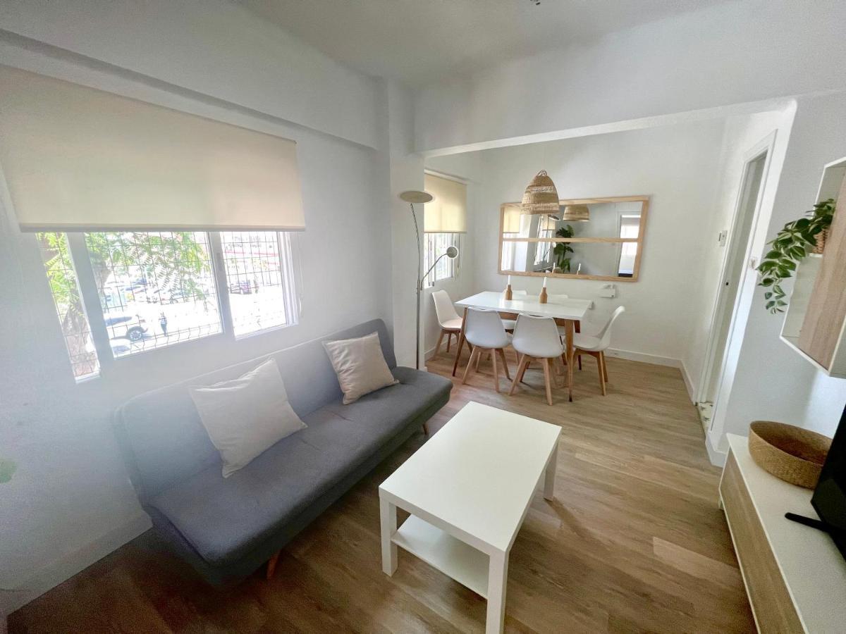شقة لقنت  في Apartamento Miralmar المظهر الخارجي الصورة