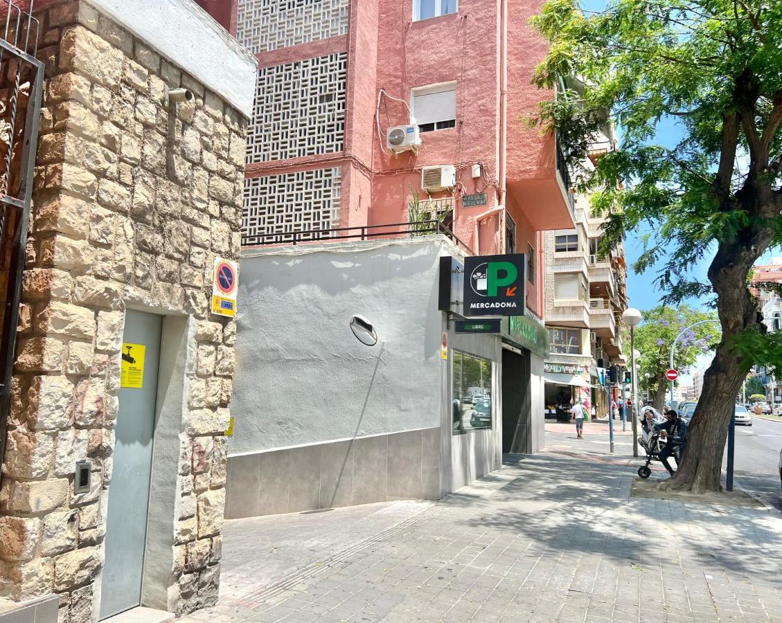 شقة لقنت  في Apartamento Miralmar المظهر الخارجي الصورة